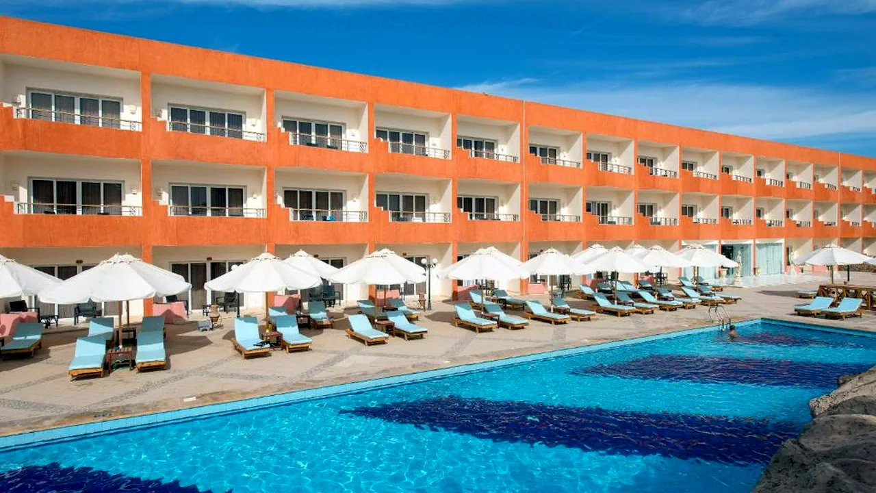 الفندق أمواج عيون - شرم الشيخ